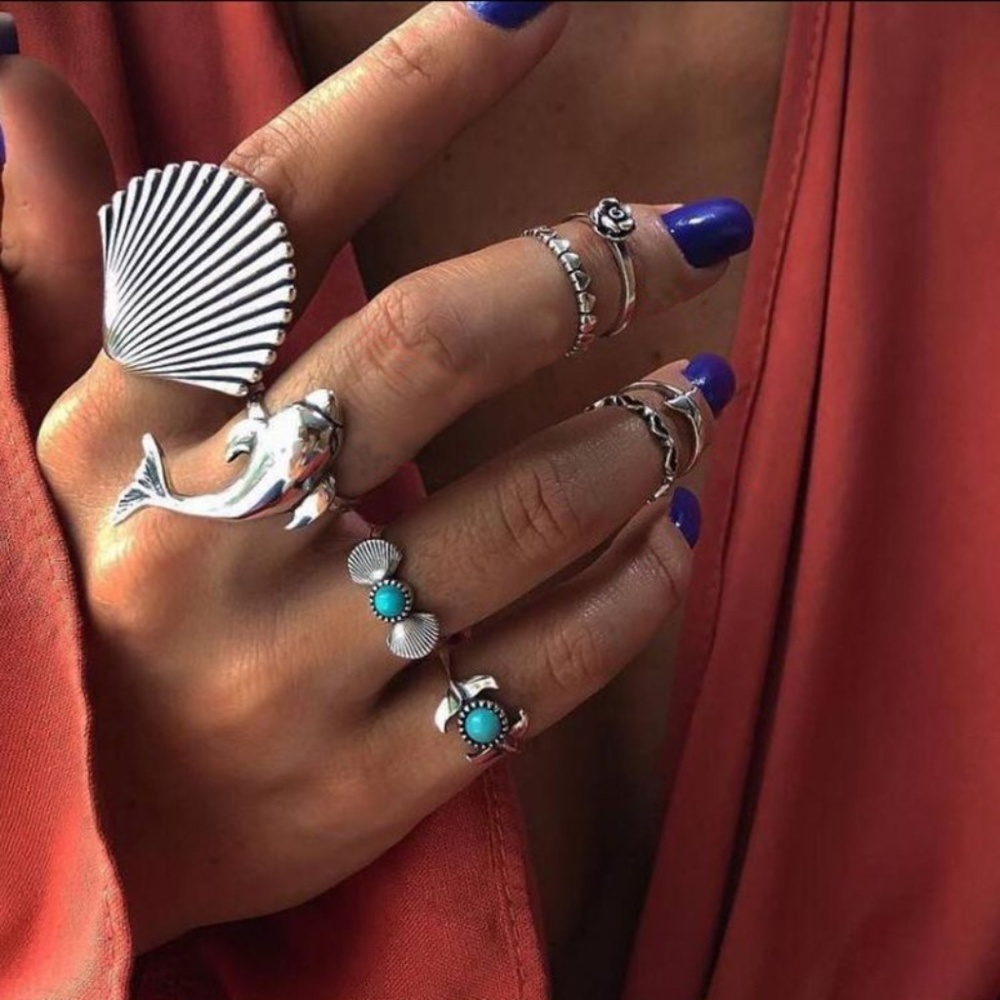 *DEASIA* 8-Pc Silver x Blue Shell Fashion Ring Set